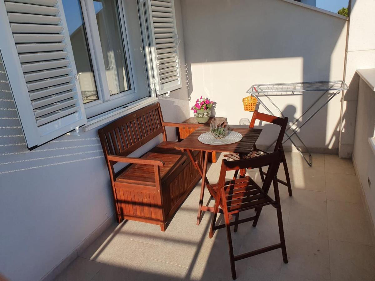 Hvar De Luxe Apartments Хвар Екстериор снимка