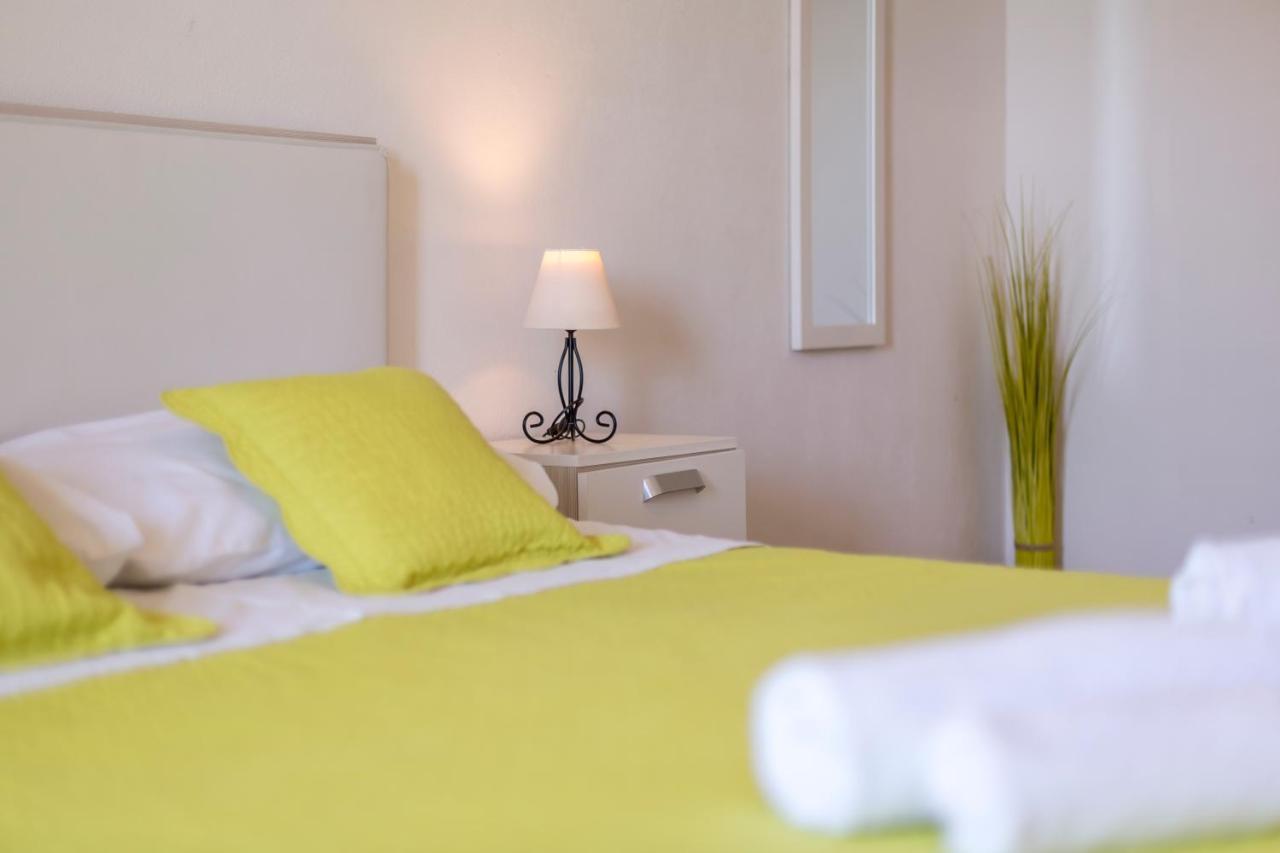 Hvar De Luxe Apartments Хвар Екстериор снимка